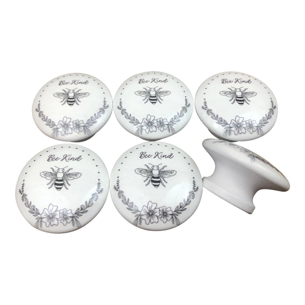 Juego de 6 pomos de armario con estampado de abejas en blanco y negro