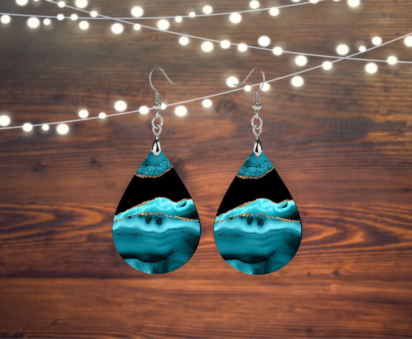 Teal Agate Wood Print Tear Drop Dangle Pendientes impresos Joyería hecha a mano
