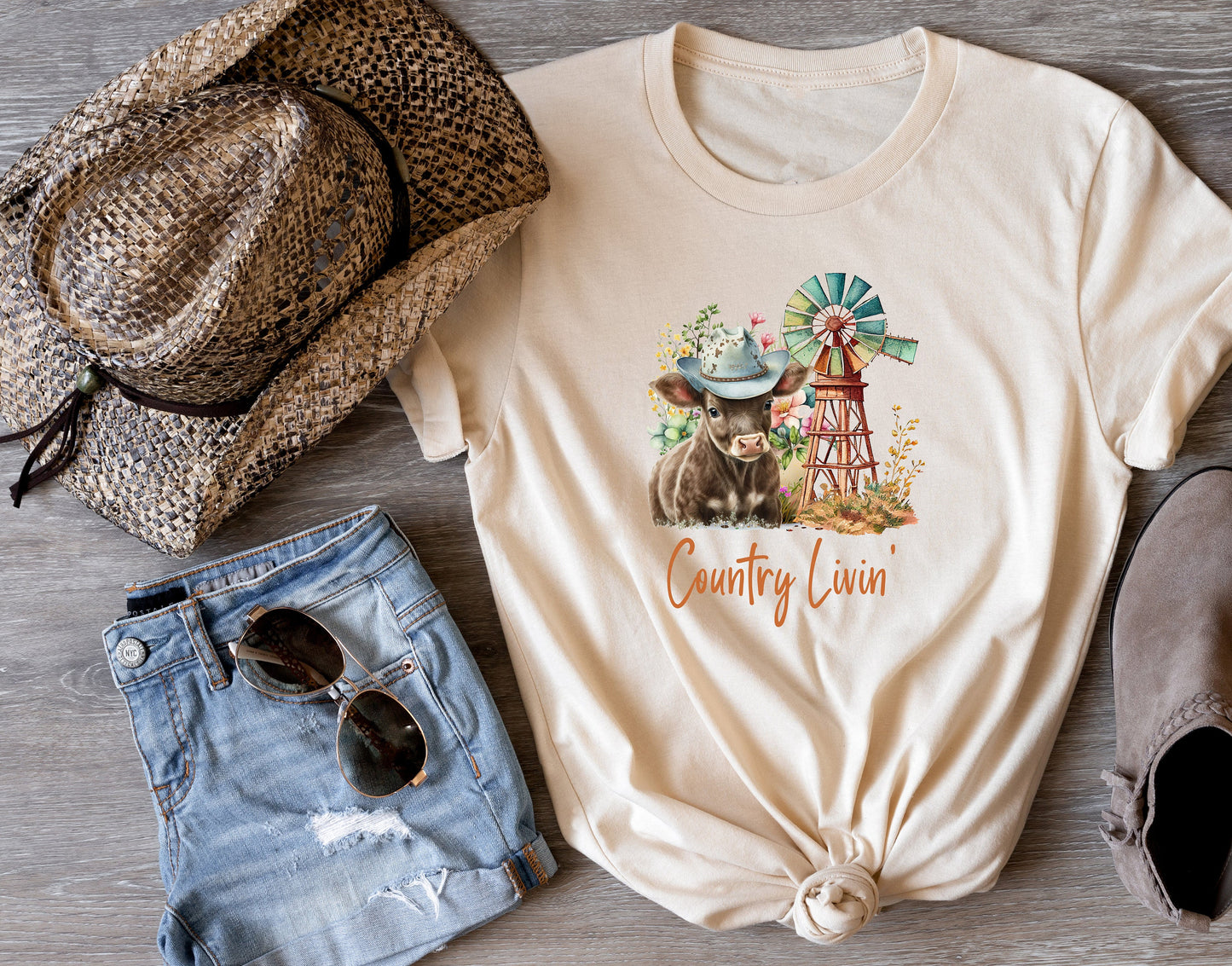 Country Livin' Highland Cow T Shirt, Tshirt, Graphic T's  100% Cotton Tee, Motivational, Western, Country Girl