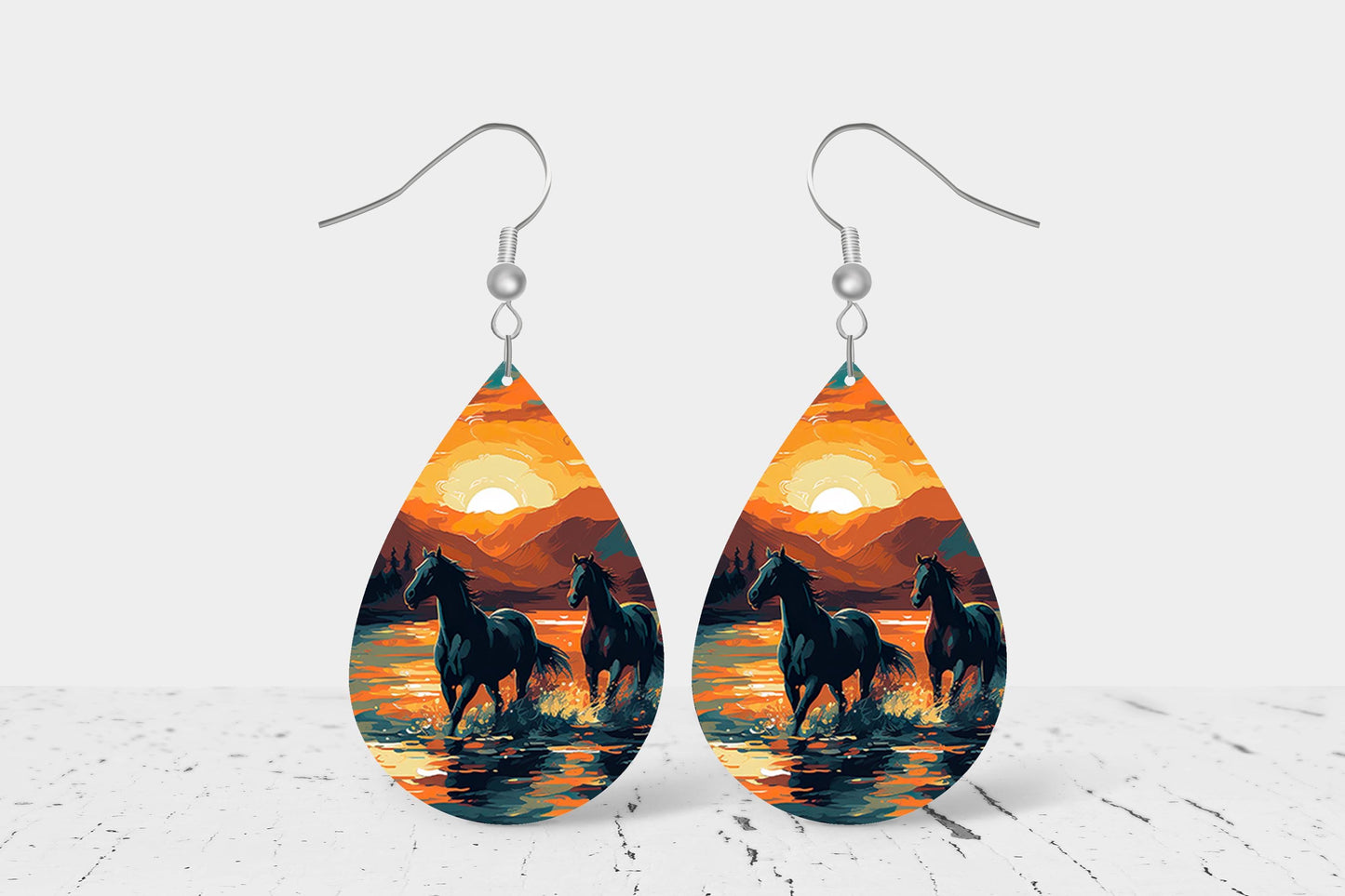 New Release Sunset Horses Print Earrings Print Tear Drop Wood Dangle Earrings Hypoallergenic Jewelry