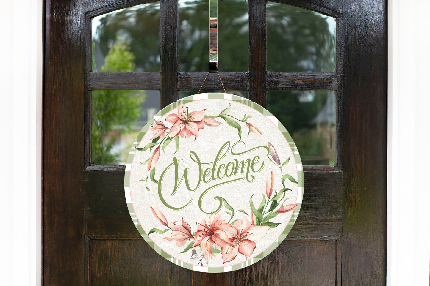 Lily Welcome Round Printed Handmade Wood Sign