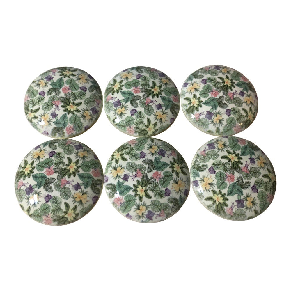 Set of 6 Tropical Floral Wood Cabinet Knobs