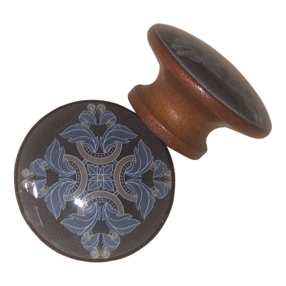 Set of 6 Grace Medallion Wood Cabinet Knobs