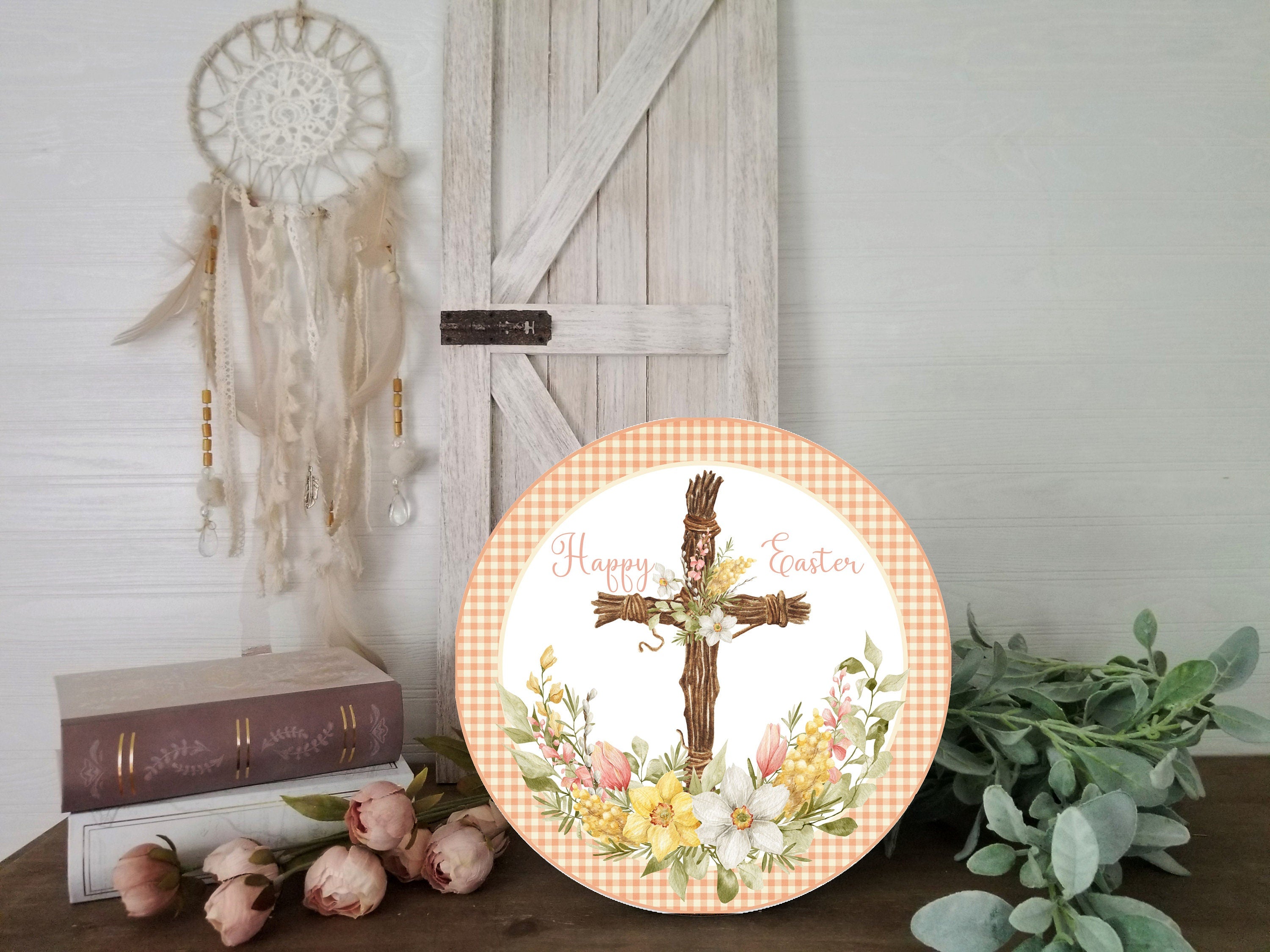 Farmhouse round door online hanger with textured cross